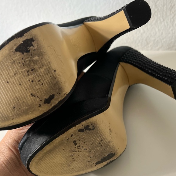 8.5 Michael Kors Satin Rhinestone Studded Heel Woman's Peep Toe Black Shoe Pumps - Picture 7 of 12